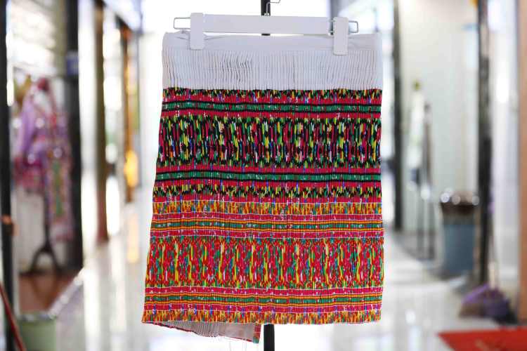 手工蓬蓬裙（打皱）