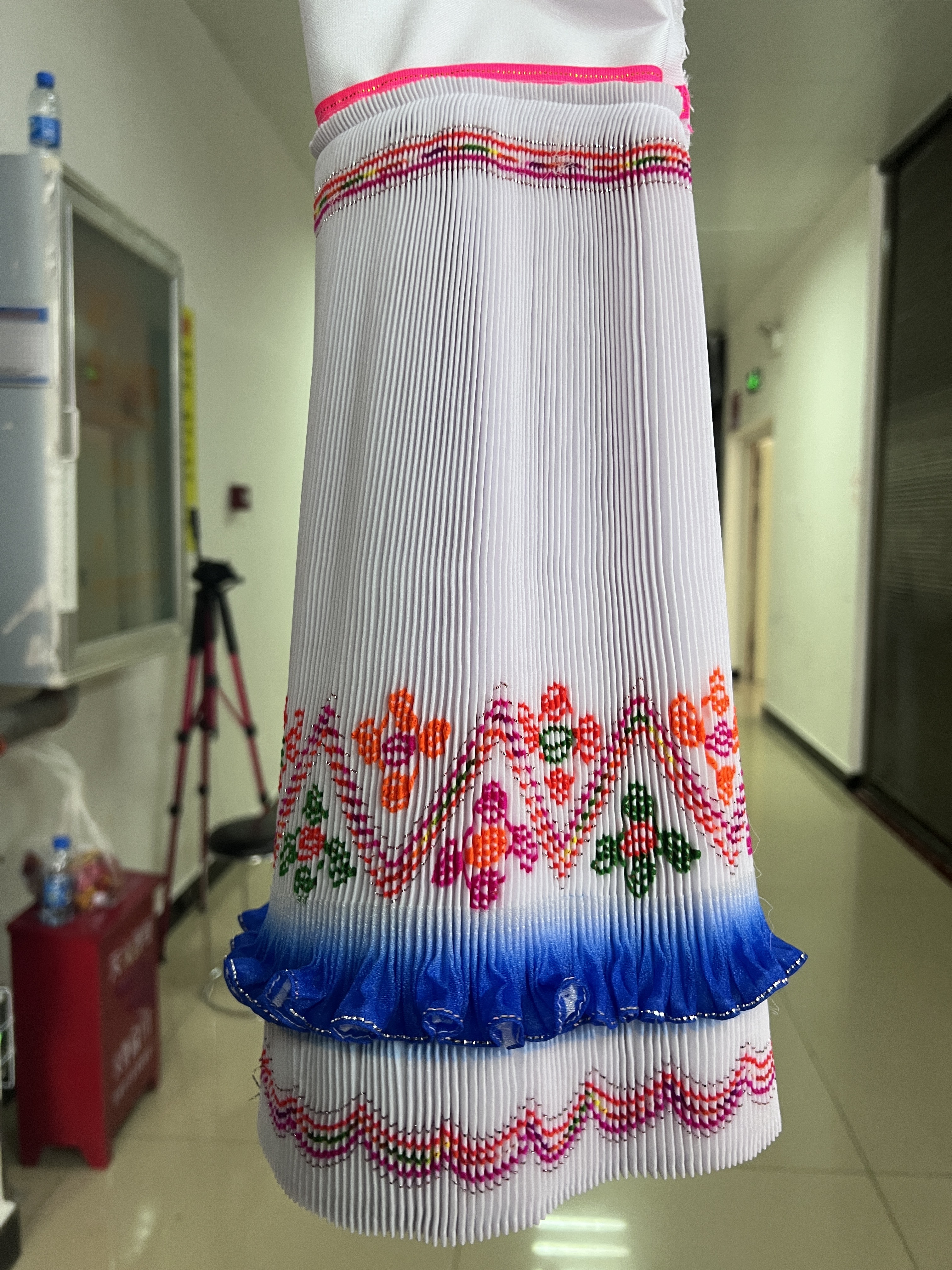 绣花裙28