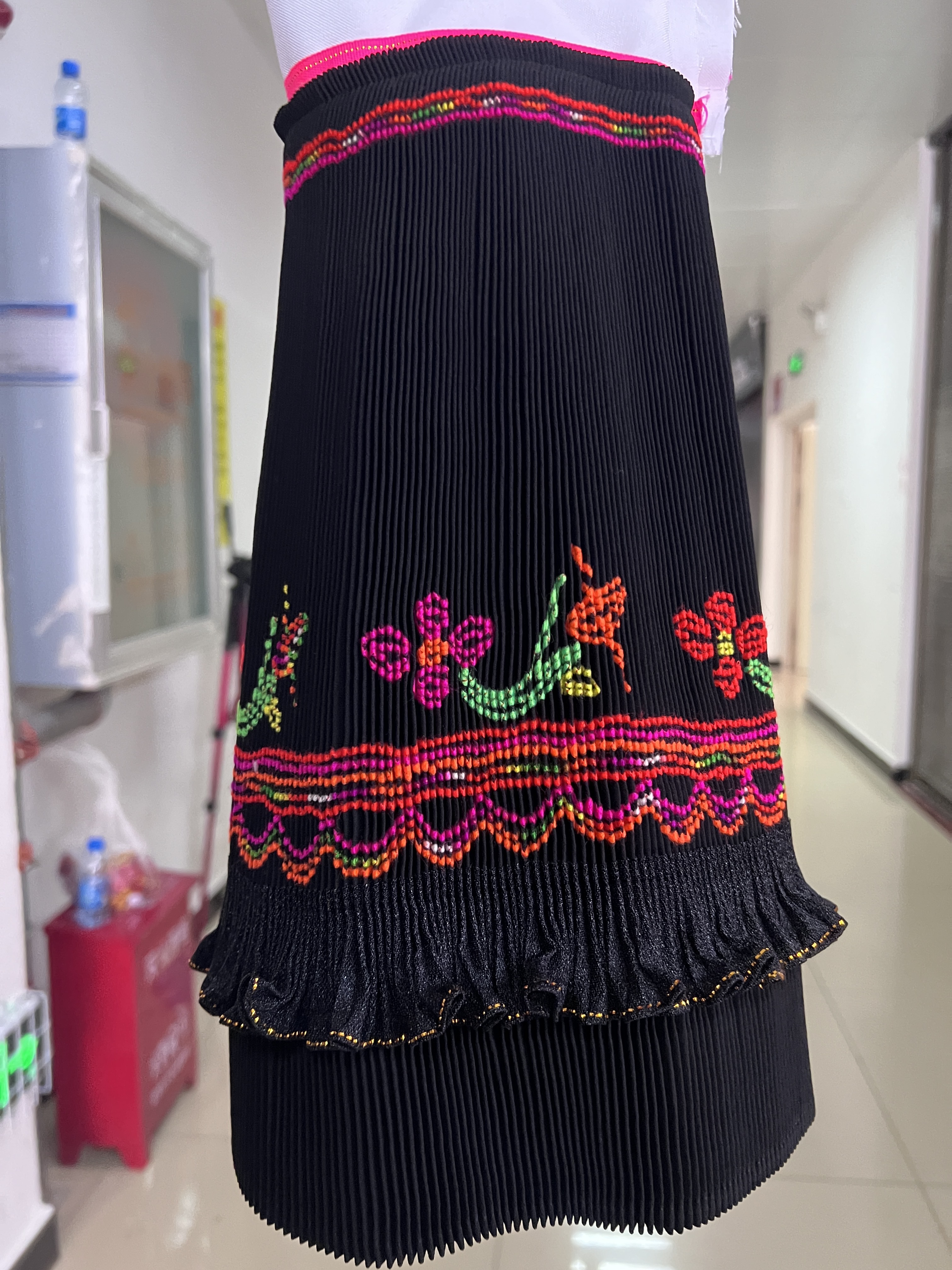 绣花裙26