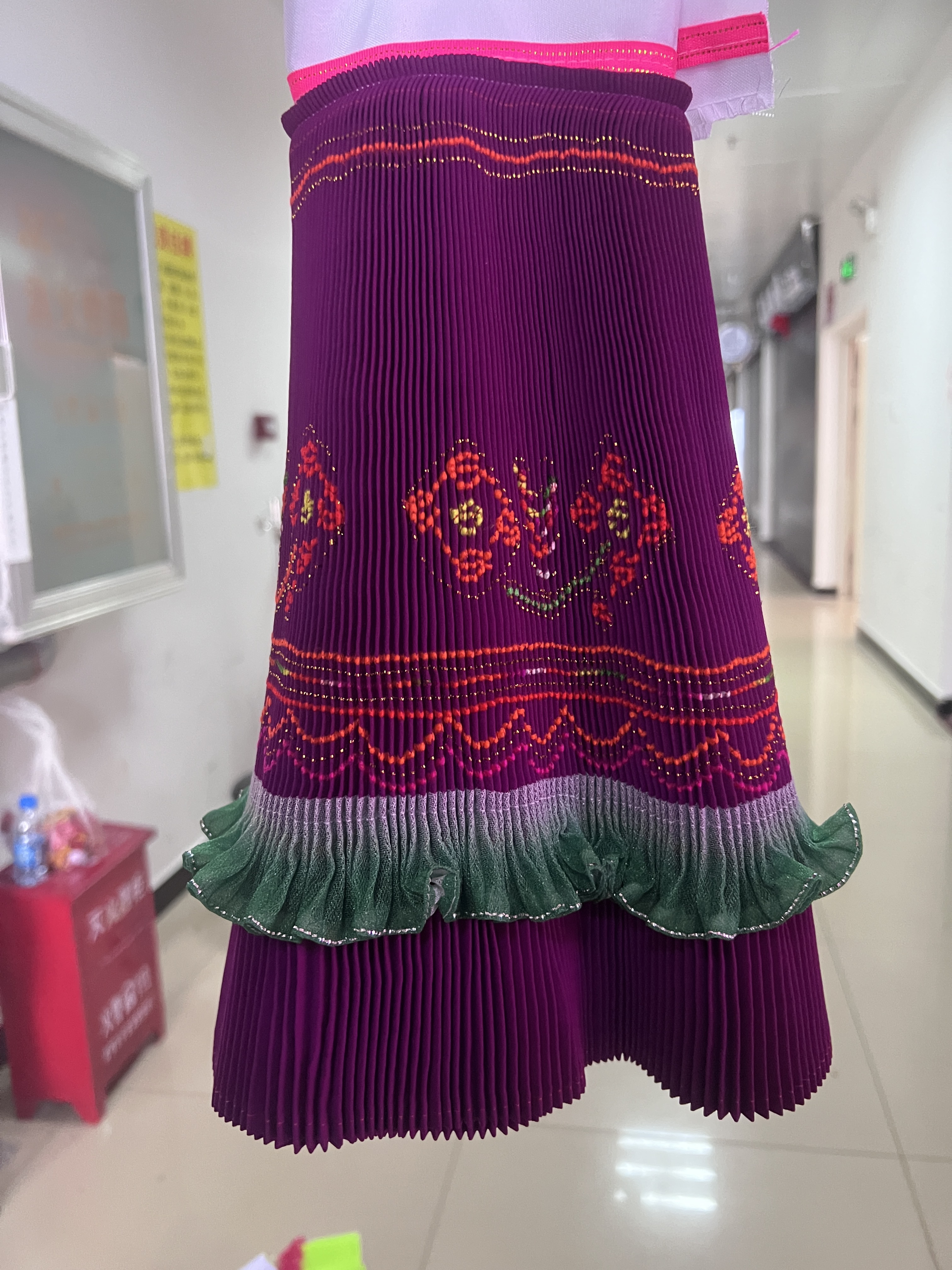 绣花裙4