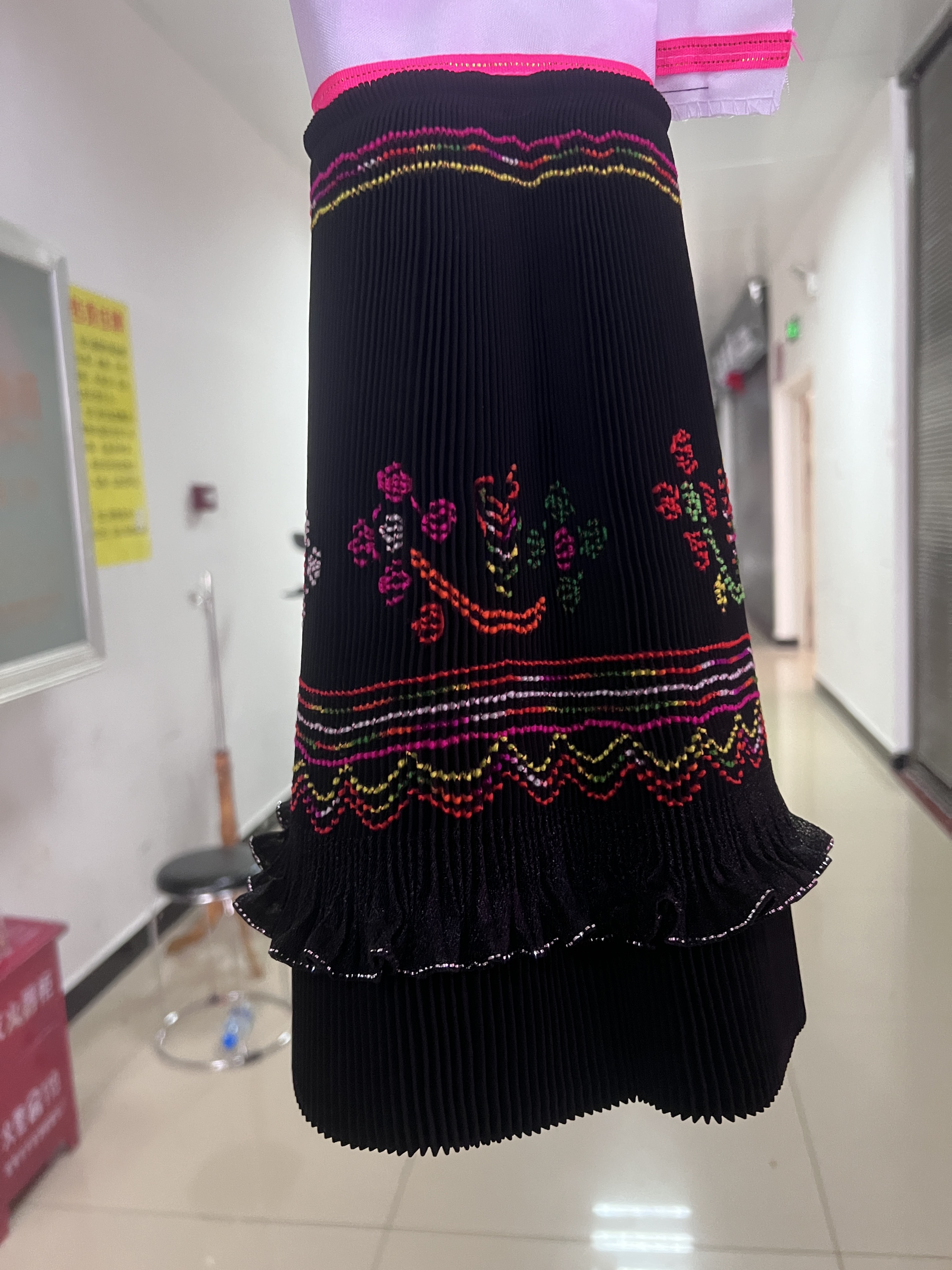 绣花裙8
